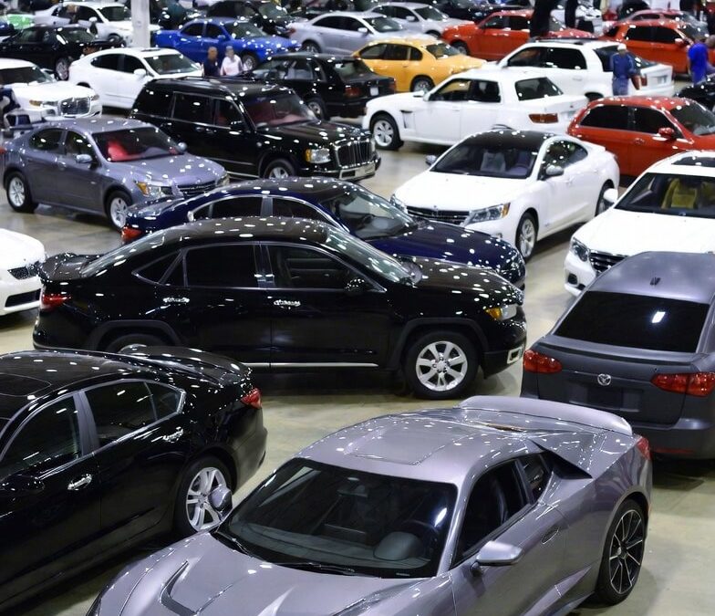 Vente aux enchères automobiles